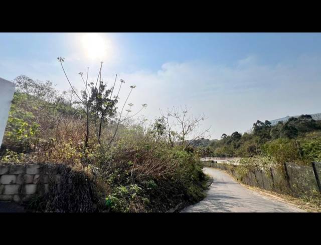 LAND FOR SALE IN KENVILLE